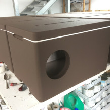 Box vo farbe - tmavohnedá